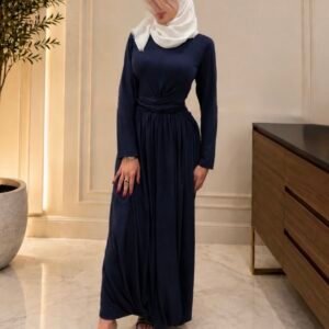 Alternative view of Top&skirt